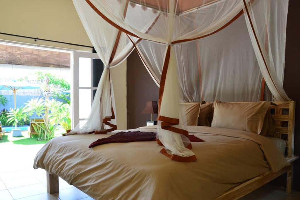 Villa Eden Seminyak Exterior photo